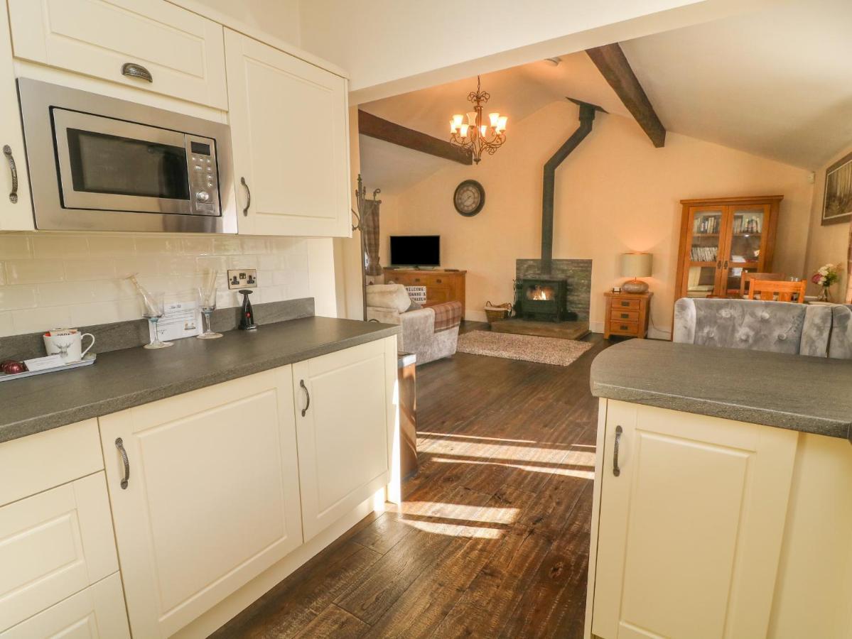 Beckside Cottage Keighley Exterior photo